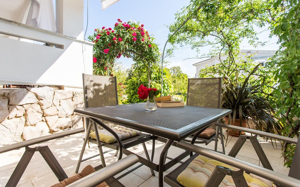 Apartments Frgacic Baska  Exterior photo