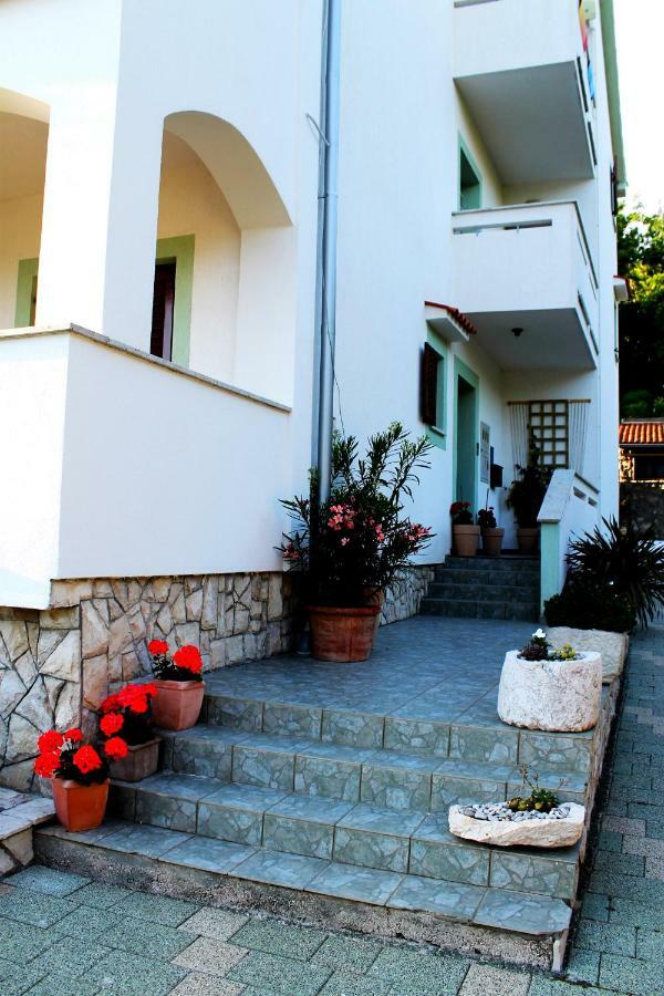 Apartments Frgacic Baska  Exterior photo